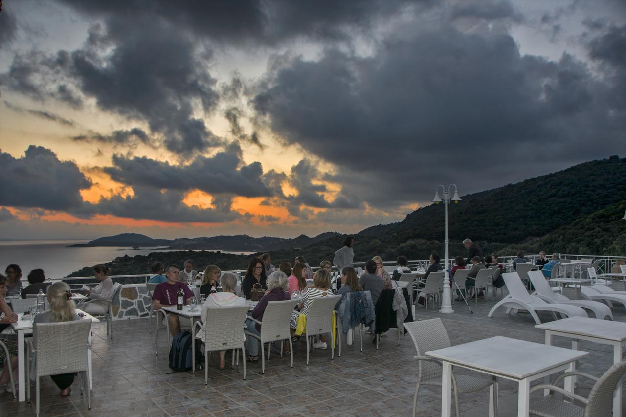 Hotel Agia Paraskevi Сівота Екстер'єр фото